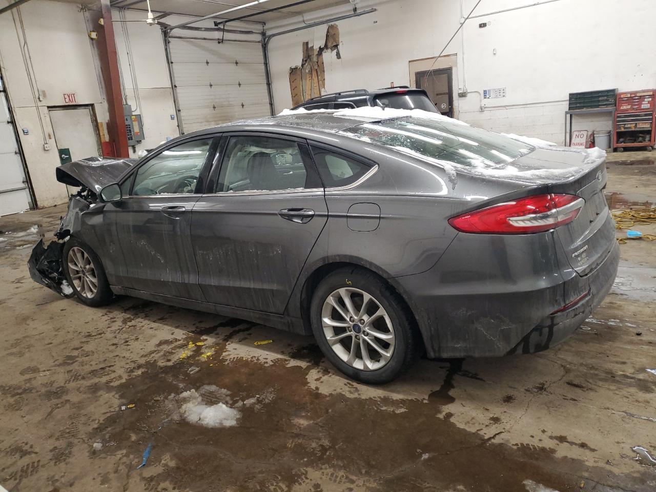 2020 Ford Fusion - Image 2