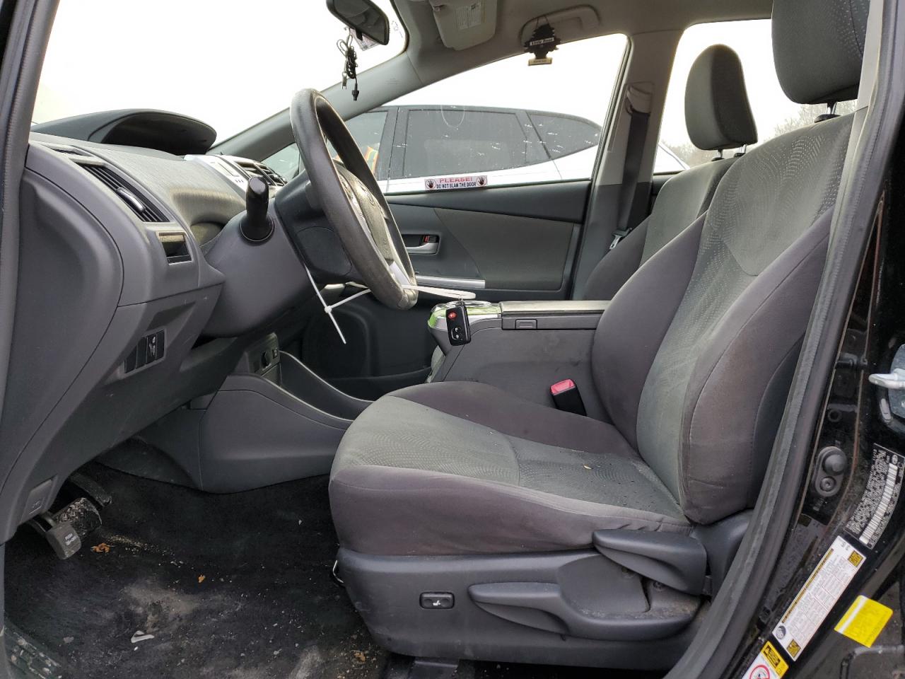 2014 Toyota Prius - Image 7