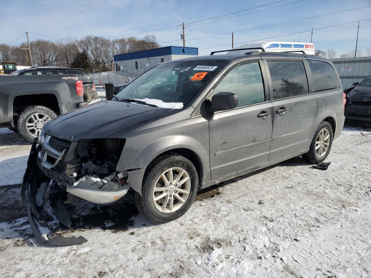 2016 Dodge Caravan - Image 1