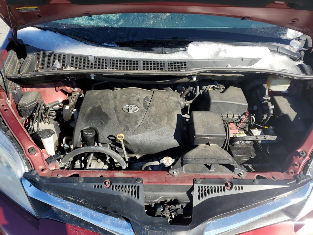 2019 Toyota Sienna - Image 12