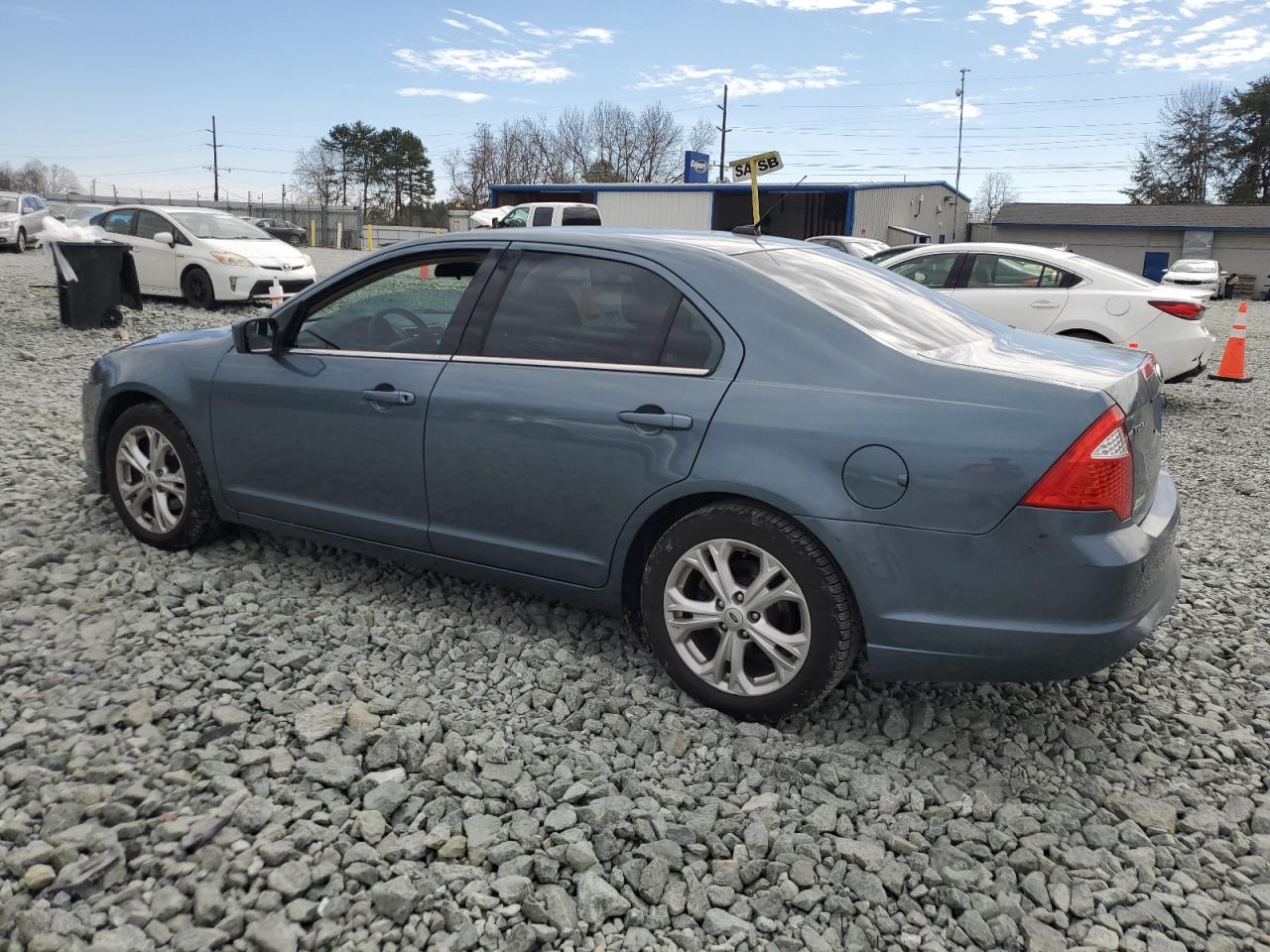 2012 Ford Fusion - Image 2
