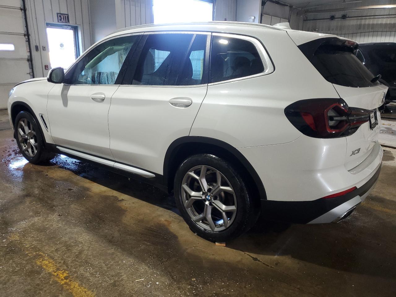 2022 BMW X3 - Image 2