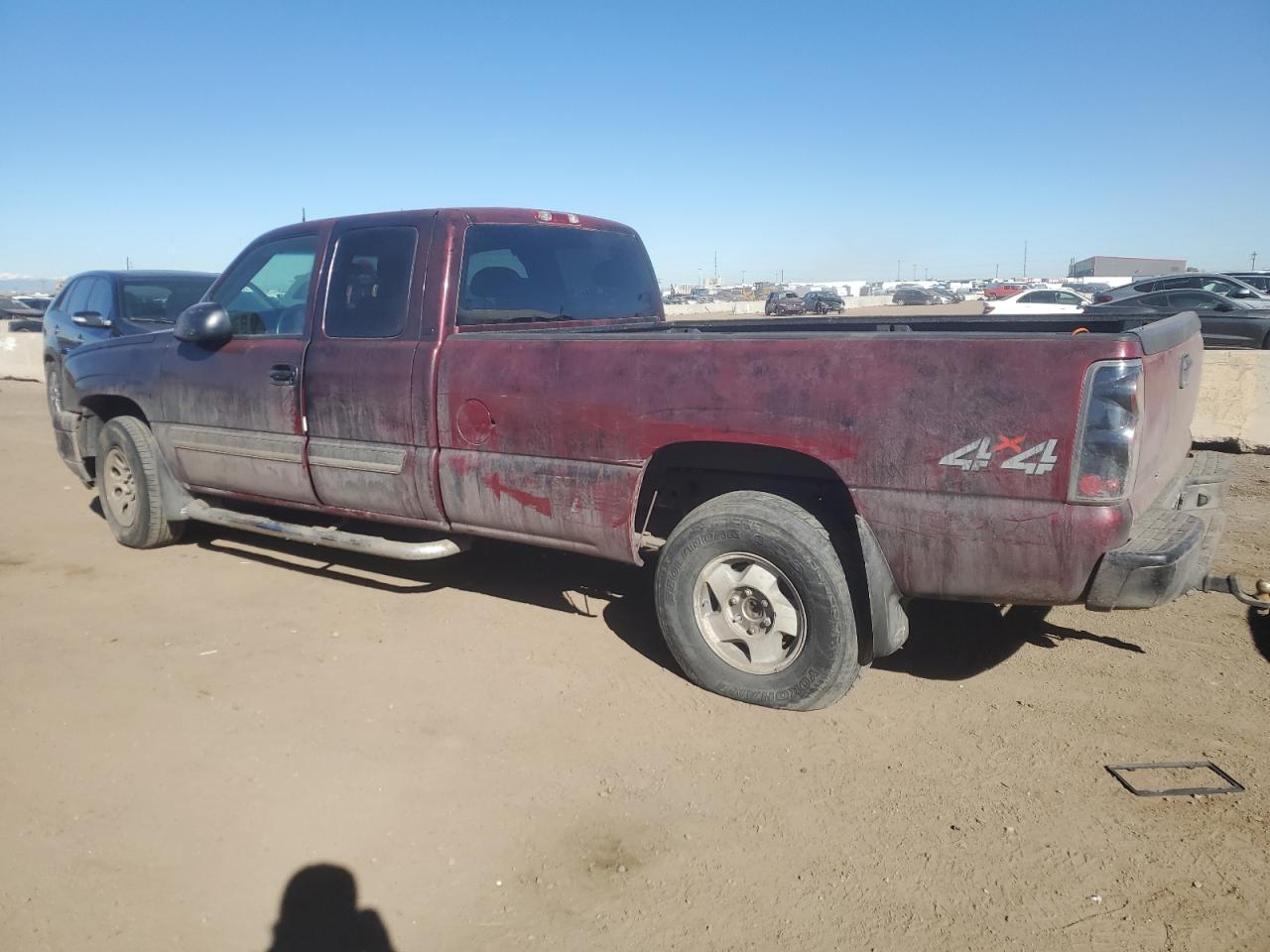 2005 Chevrolet Silverado - Image 2
