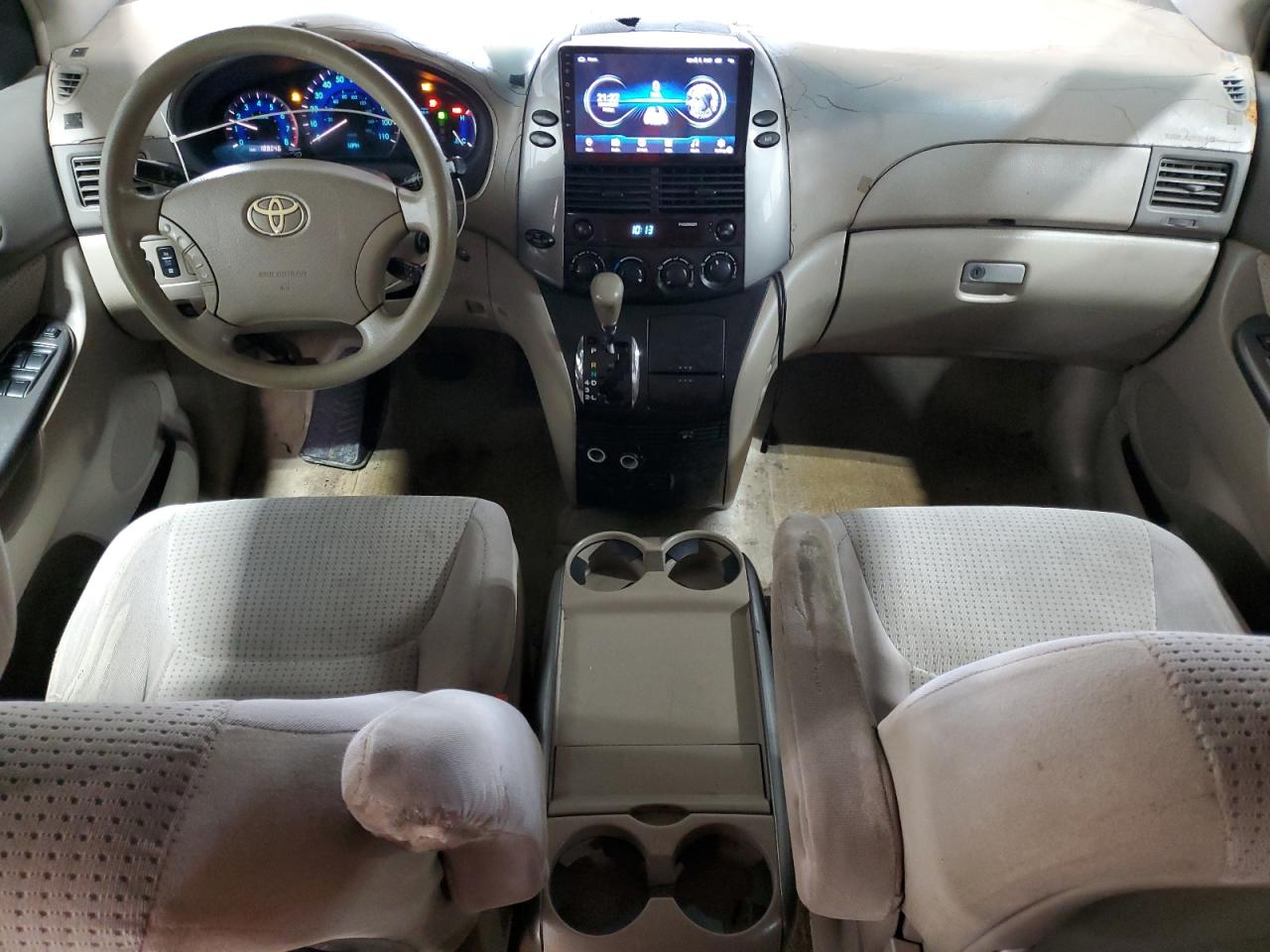 2006 Toyota Sienna - Image 8