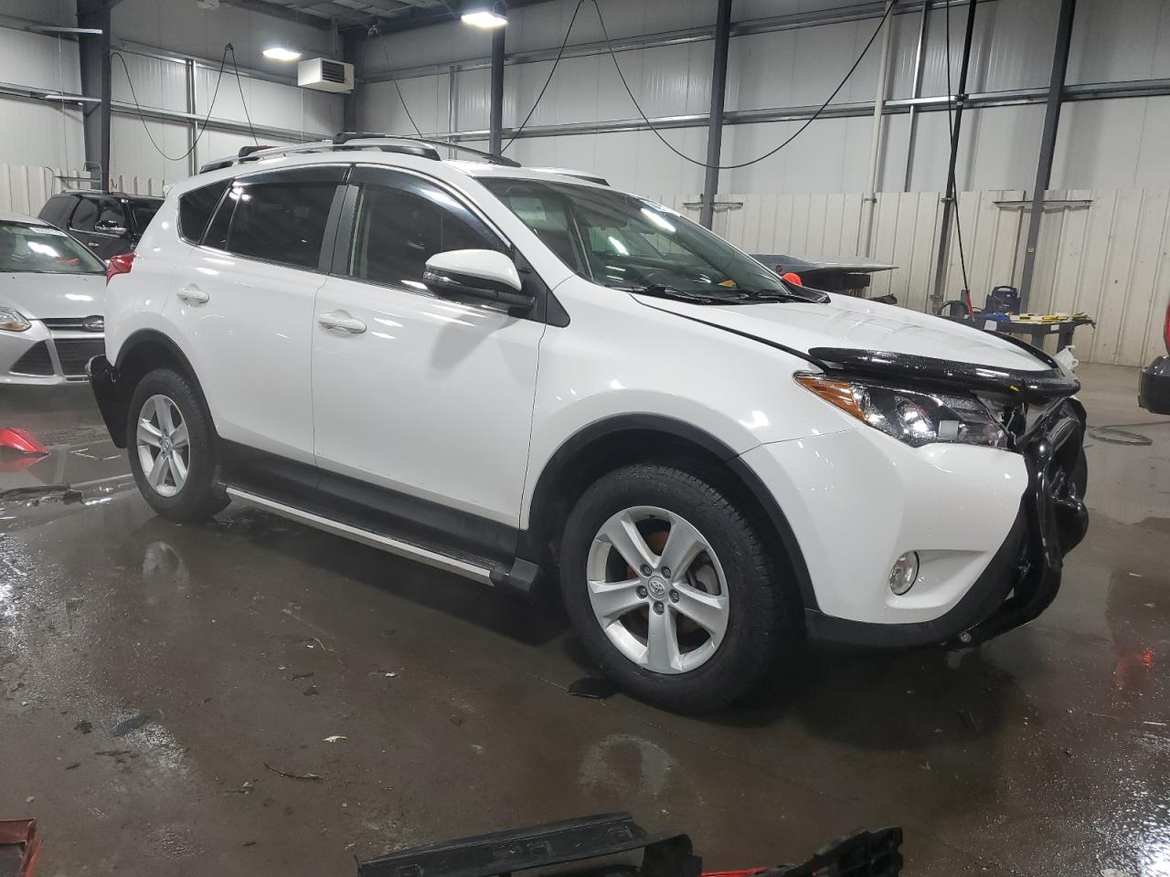 2013 Toyota RAV 4 - Image 4