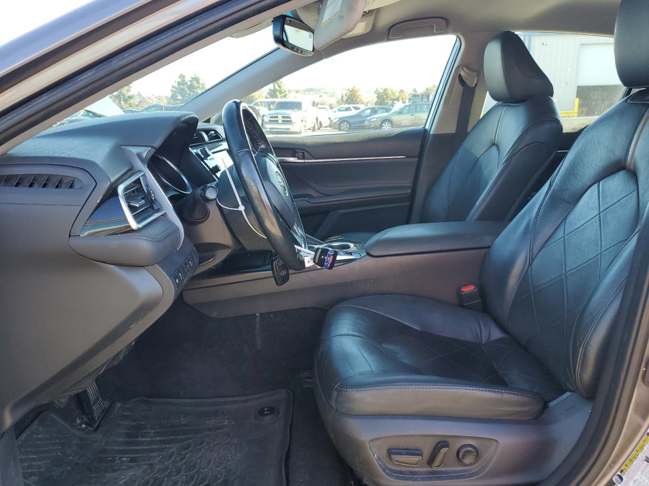 2018 Toyota Camry - Image 7