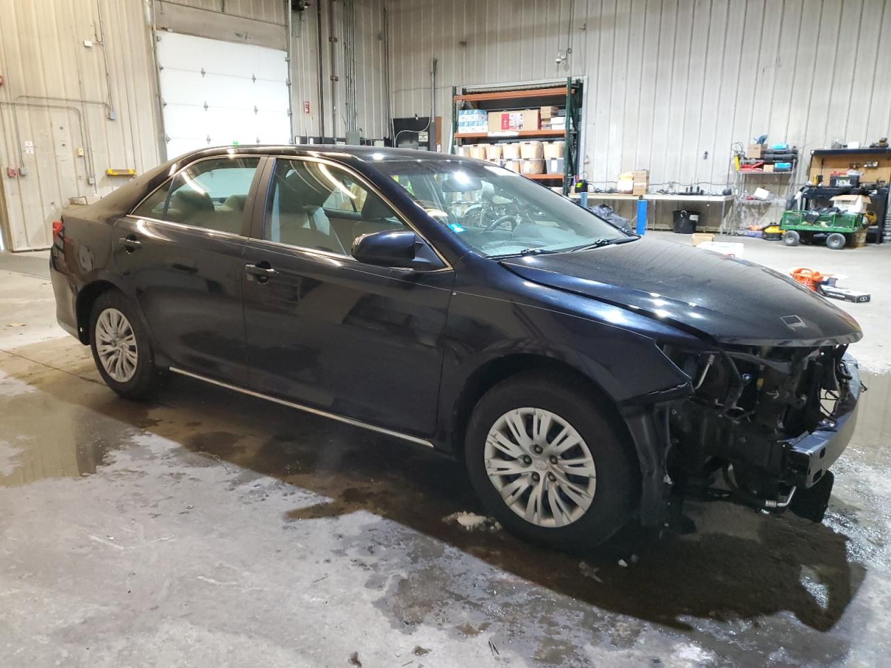 2014 Toyota Camry - Image 4