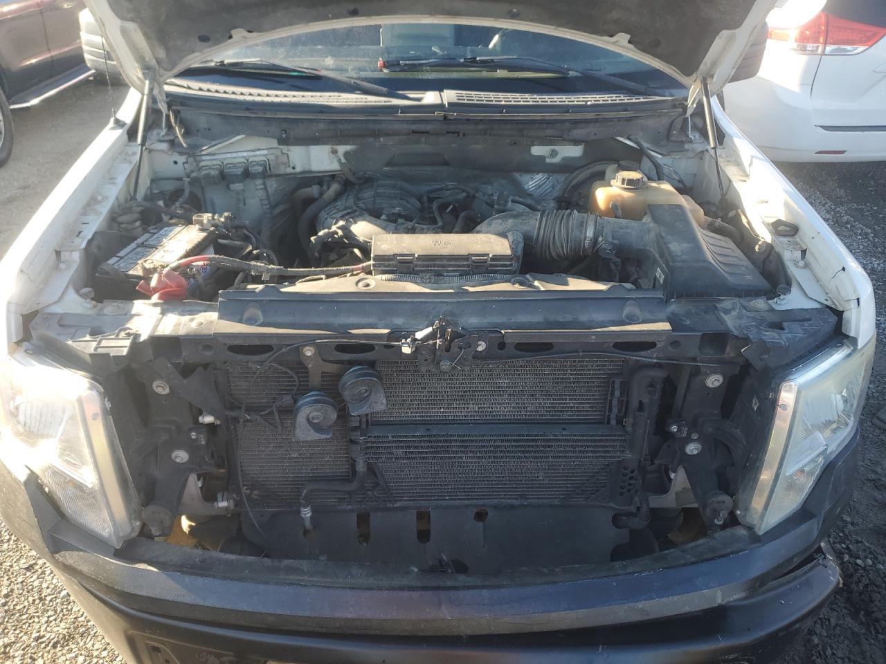 2012 Ford F-150 - Image 12