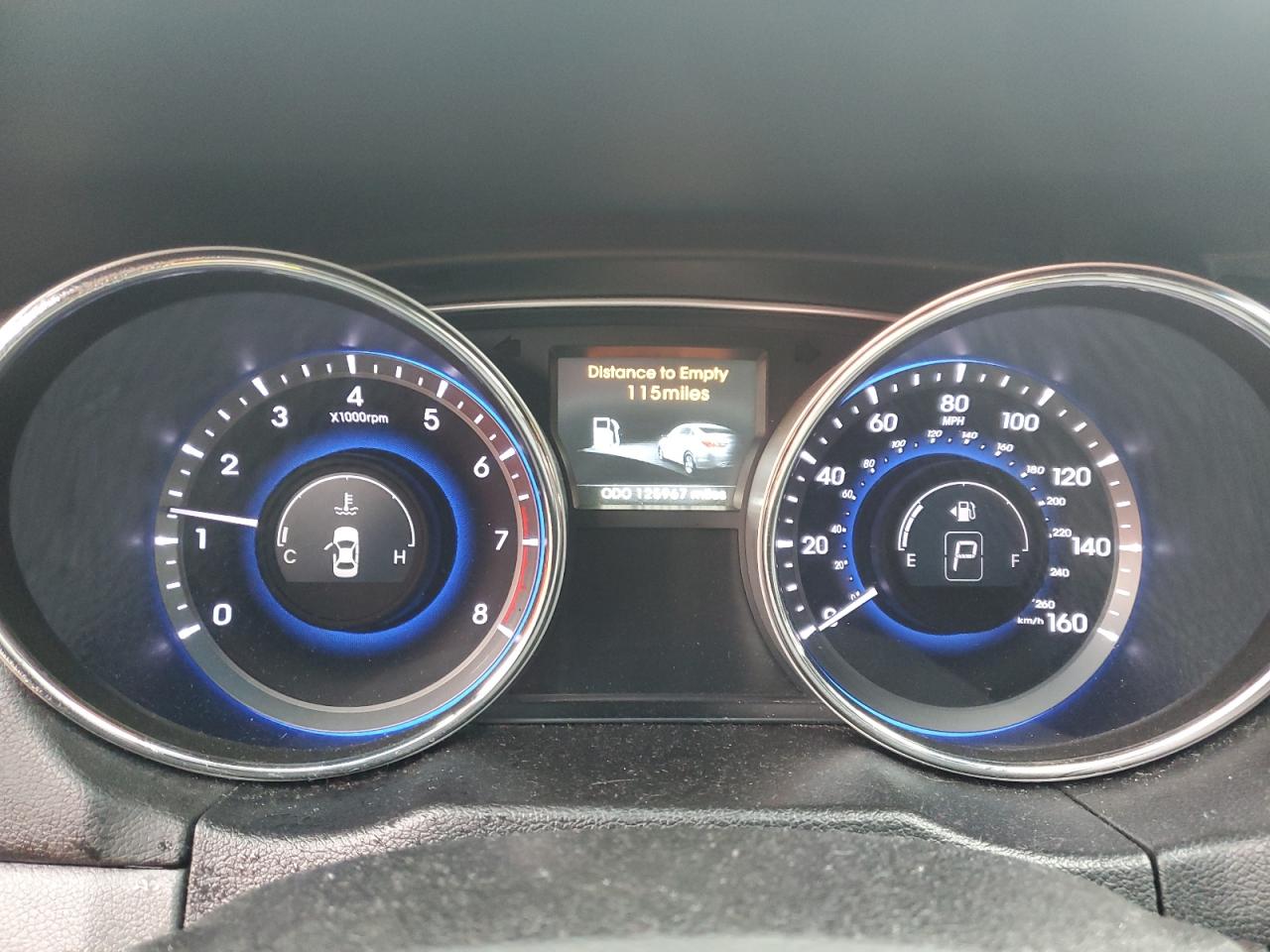 2014 Hyundai Sonata - Image 9