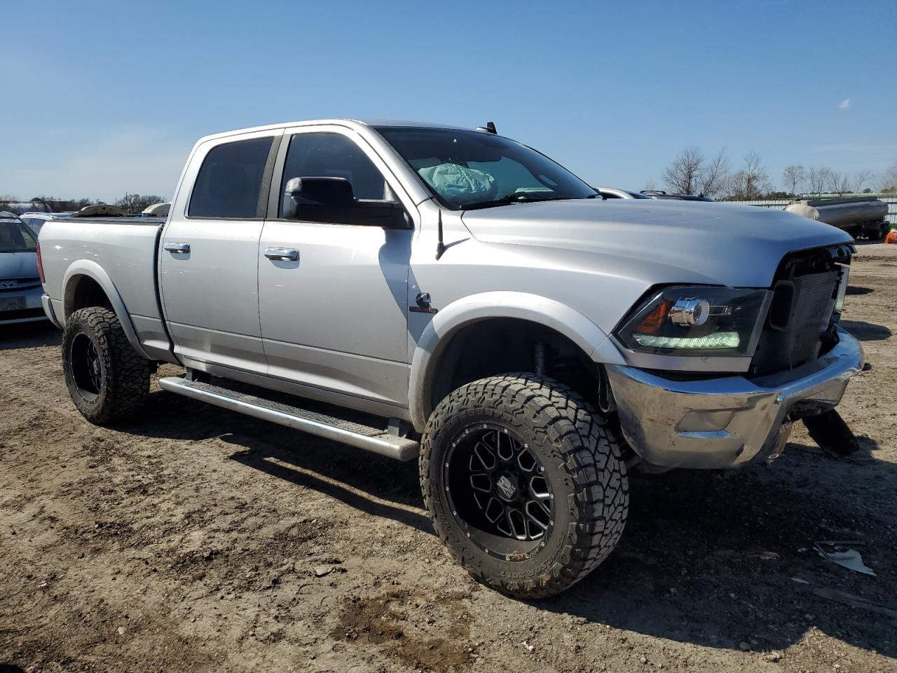 2015 RAM 2500 - Image 4