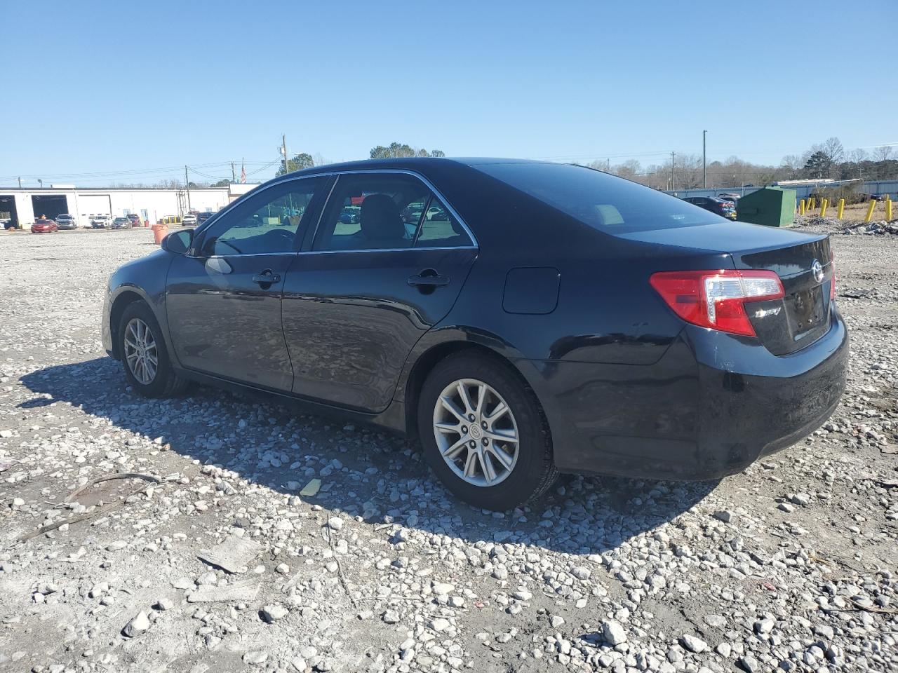2014 Toyota Camry - Image 2