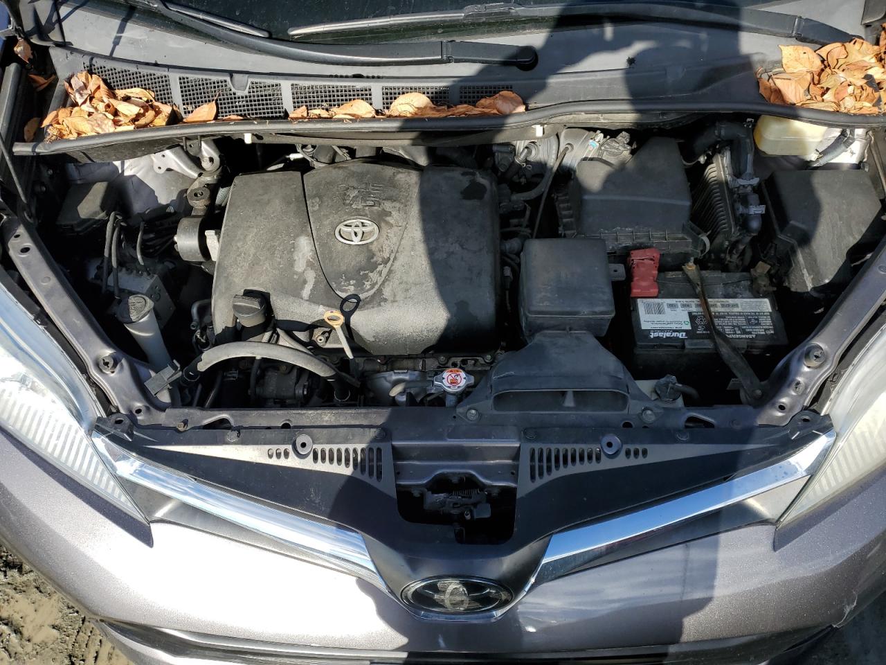 2018 Toyota Sienna - Image 13