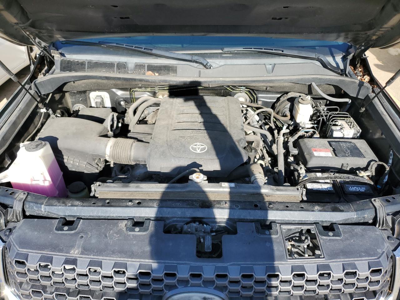 2018 Toyota Tundra - Image 13