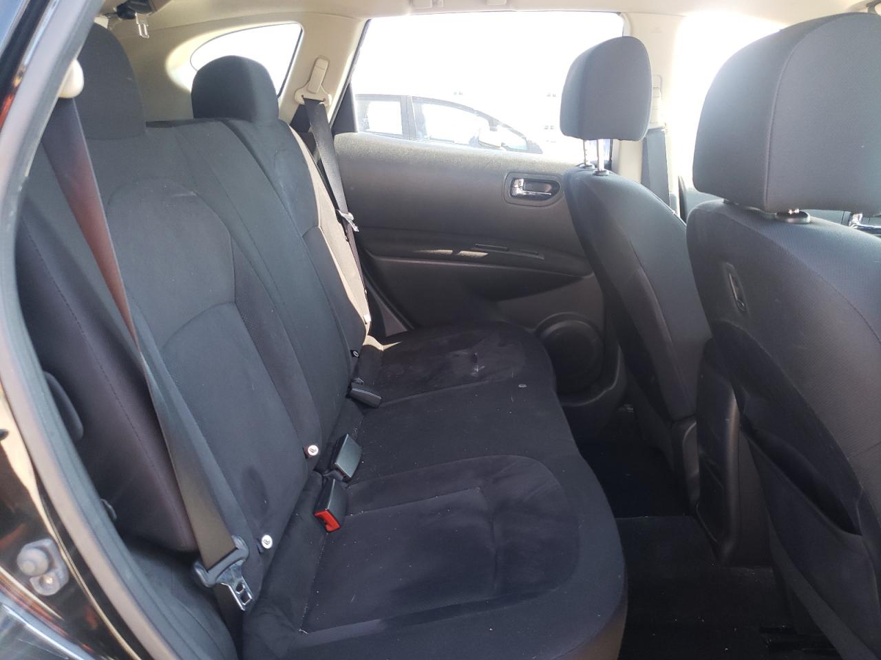 2010 Nissan Rogue - Image 11