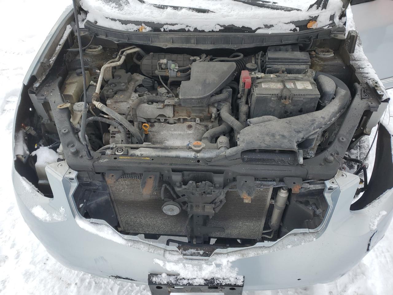 2011 Nissan Rogue S VIN: JN8AS5MV3BW263945 Lot: 43942095