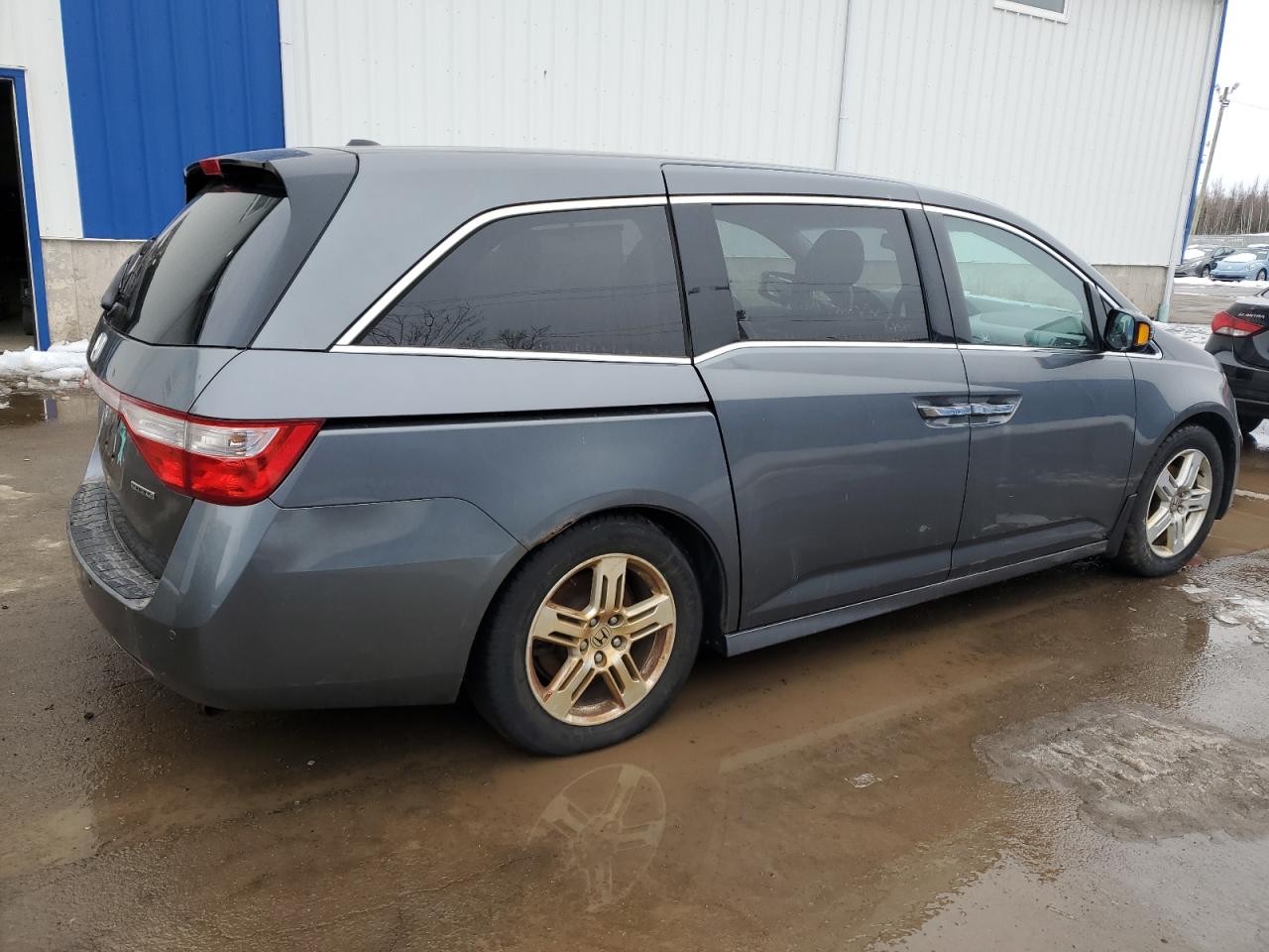 2011 Honda Odyssey - Image 3