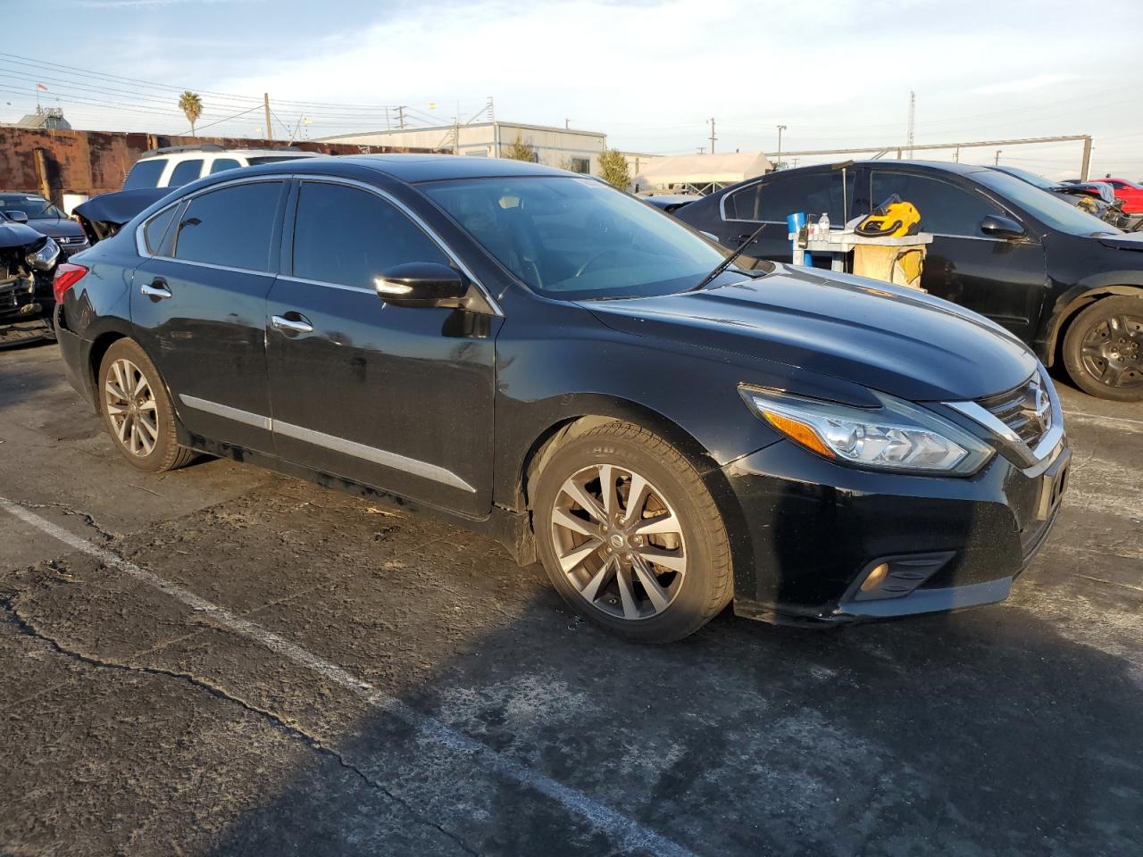 2016 Nissan Altima - Image 4