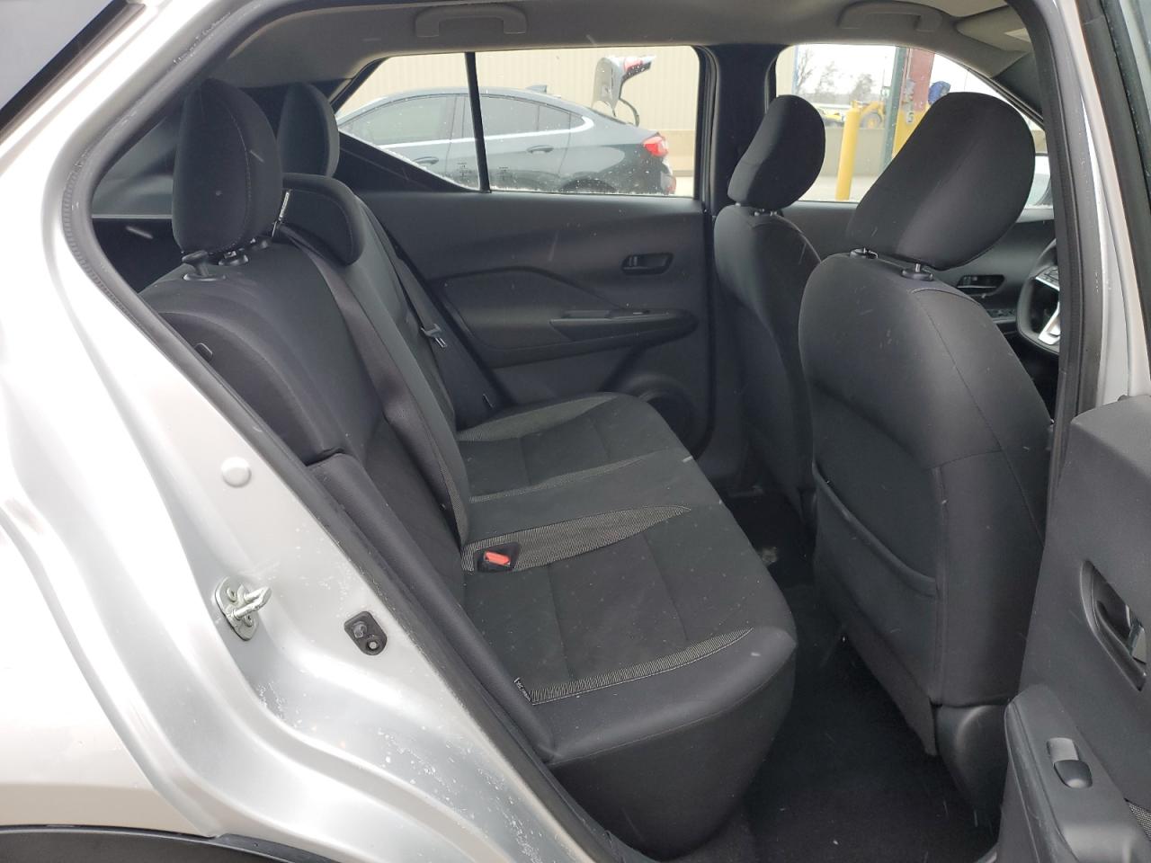 2020 Nissan Kicks - Image 10