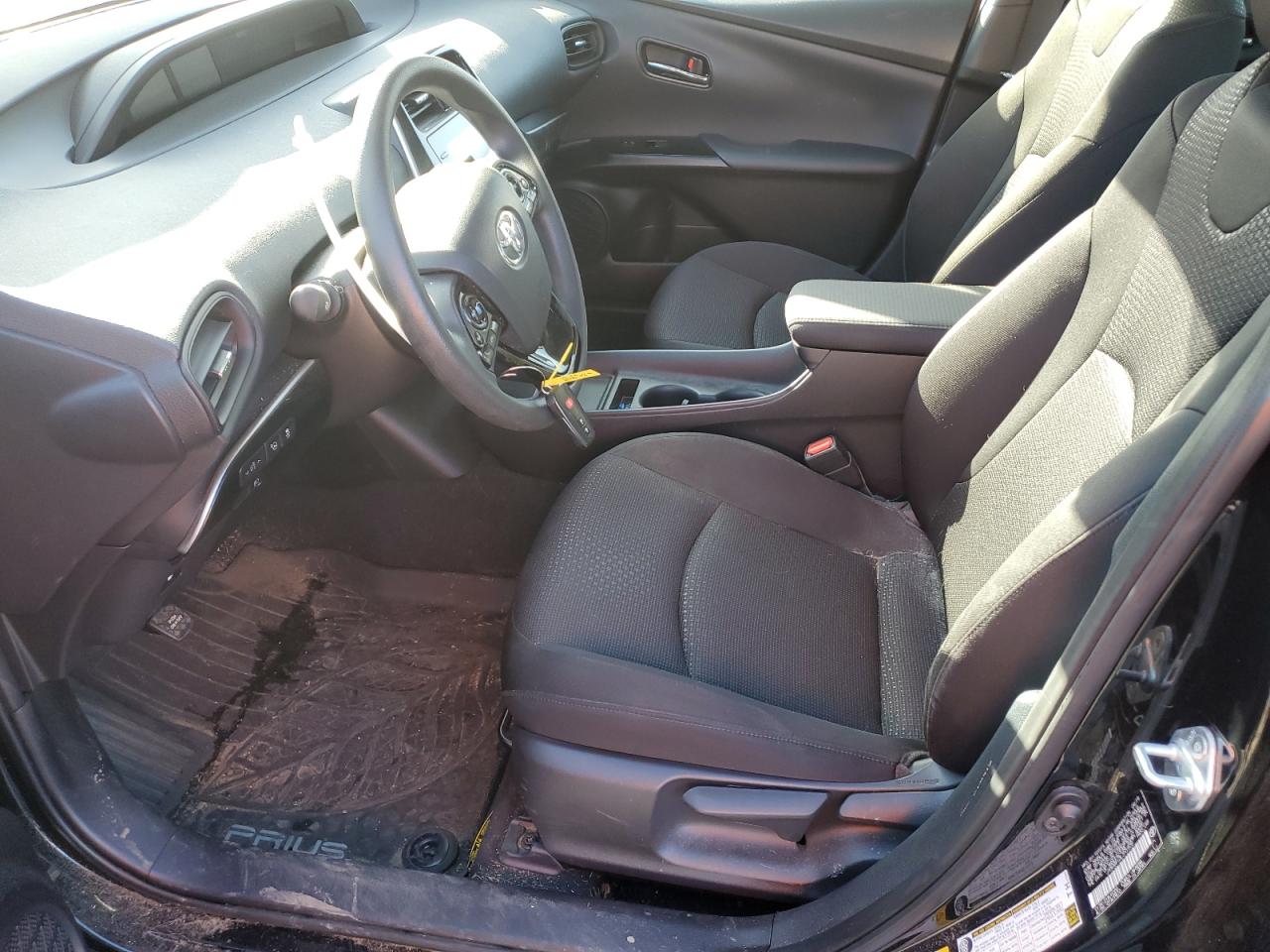2020 Toyota Prius - Image 7