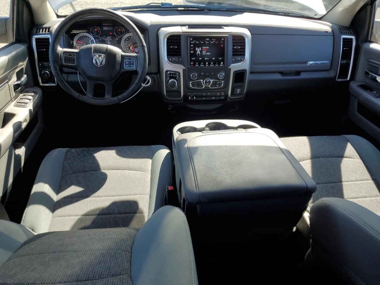2019 RAM 1500 - Image 8