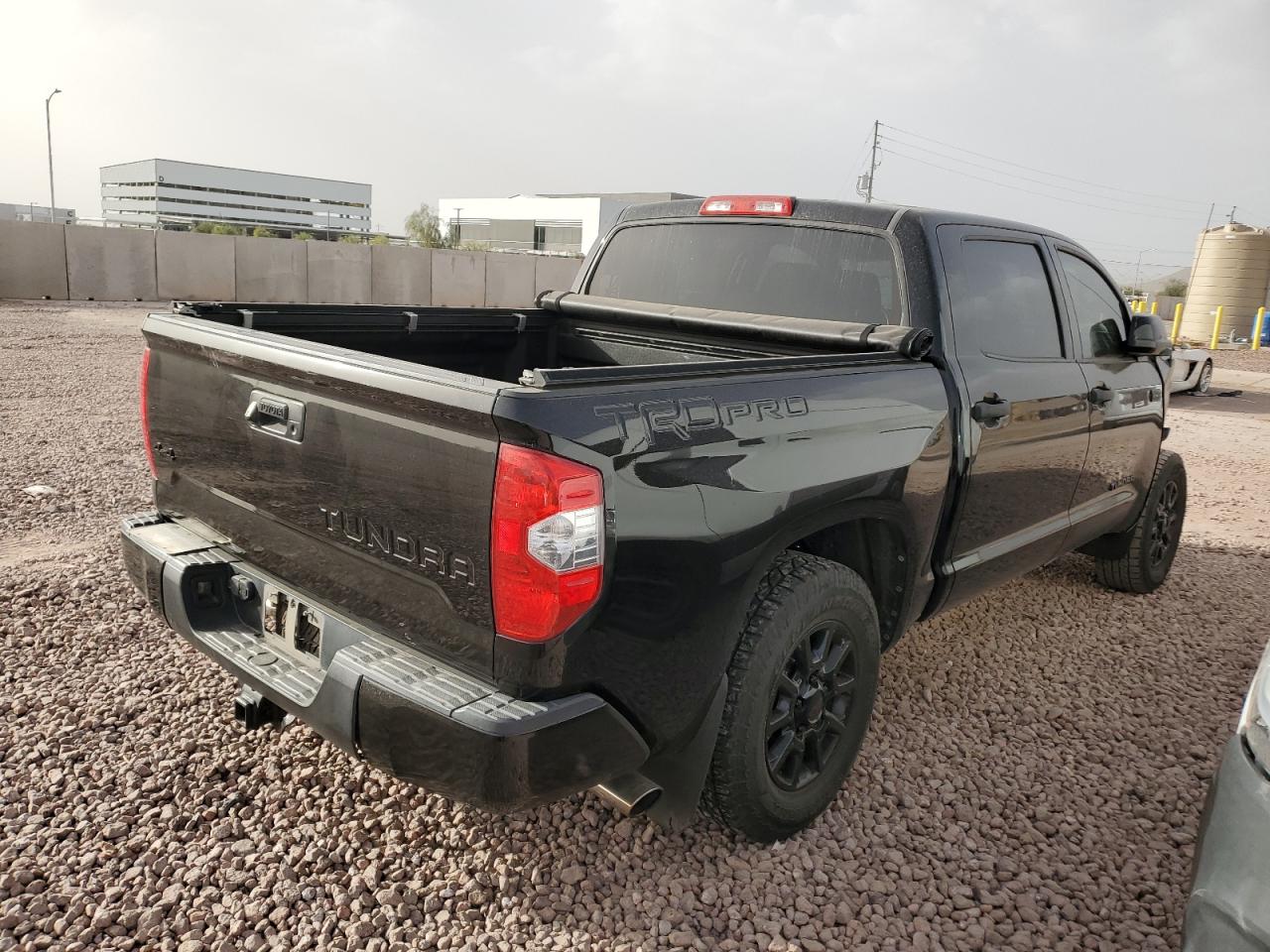 2015 Toyota Tundra - Image 3