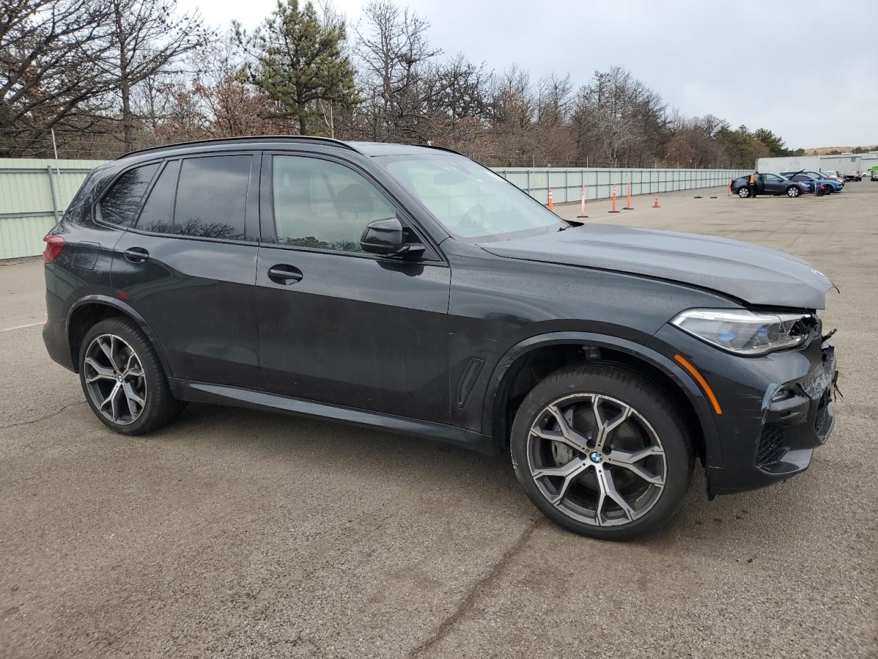 2019 BMW X5 - Image 4
