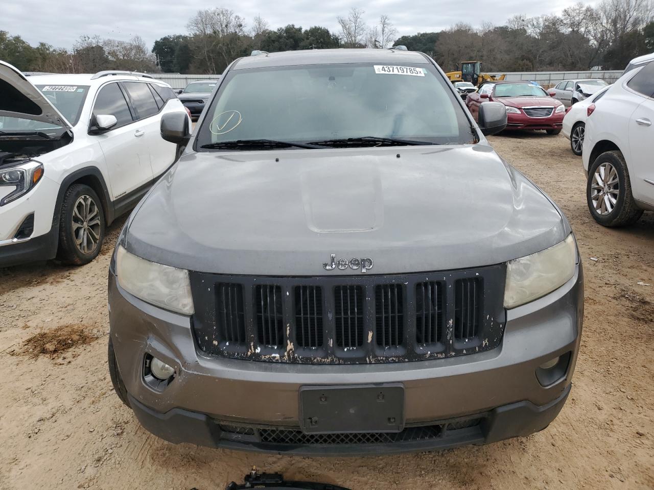 2012 Jeep Grand Cherokee - Image 5