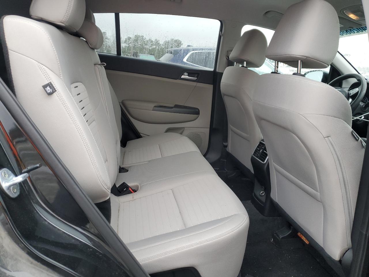 2021 Kia Sportage - Image 11