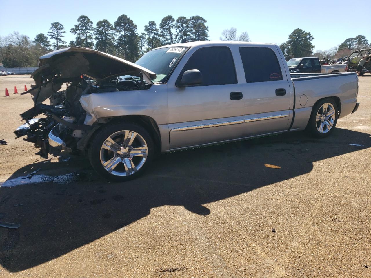 2006 GMC Sierra - Image 1