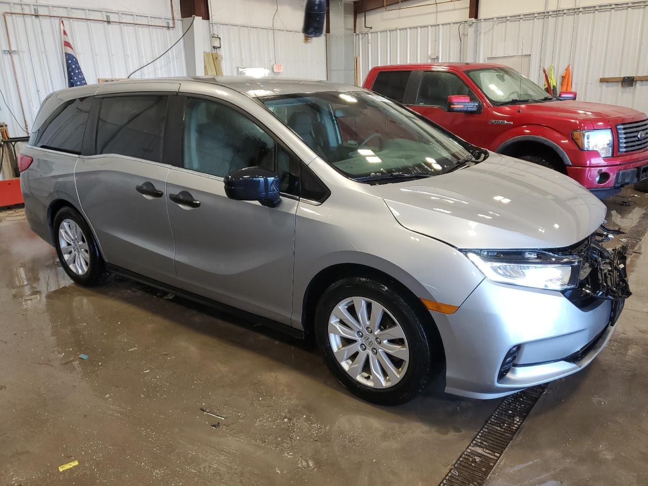 2021 Honda Odyssey - Image 4