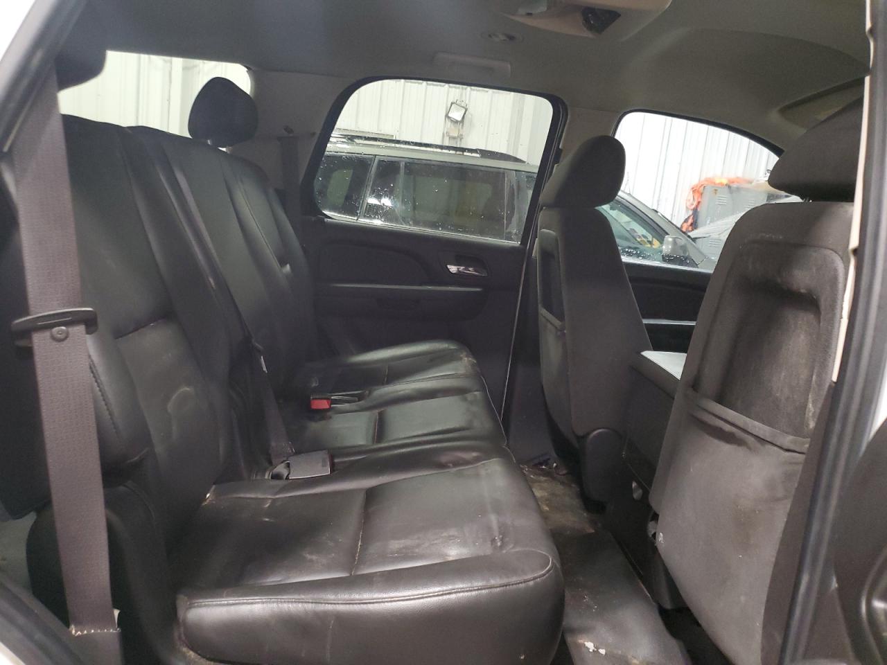 2008 Chevrolet Tahoe - Image 10