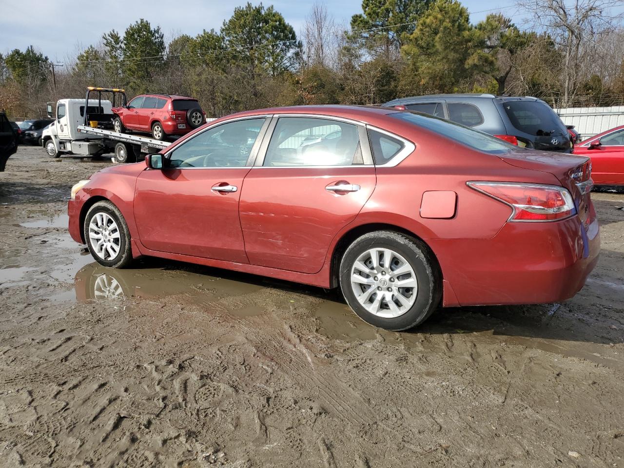 2015 Nissan Altima - Image 2