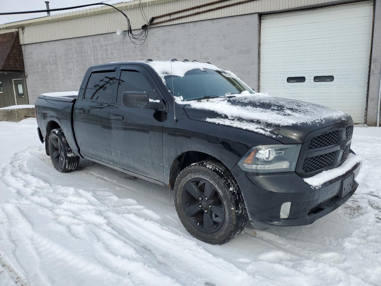 2014 RAM 1500 - Image 4
