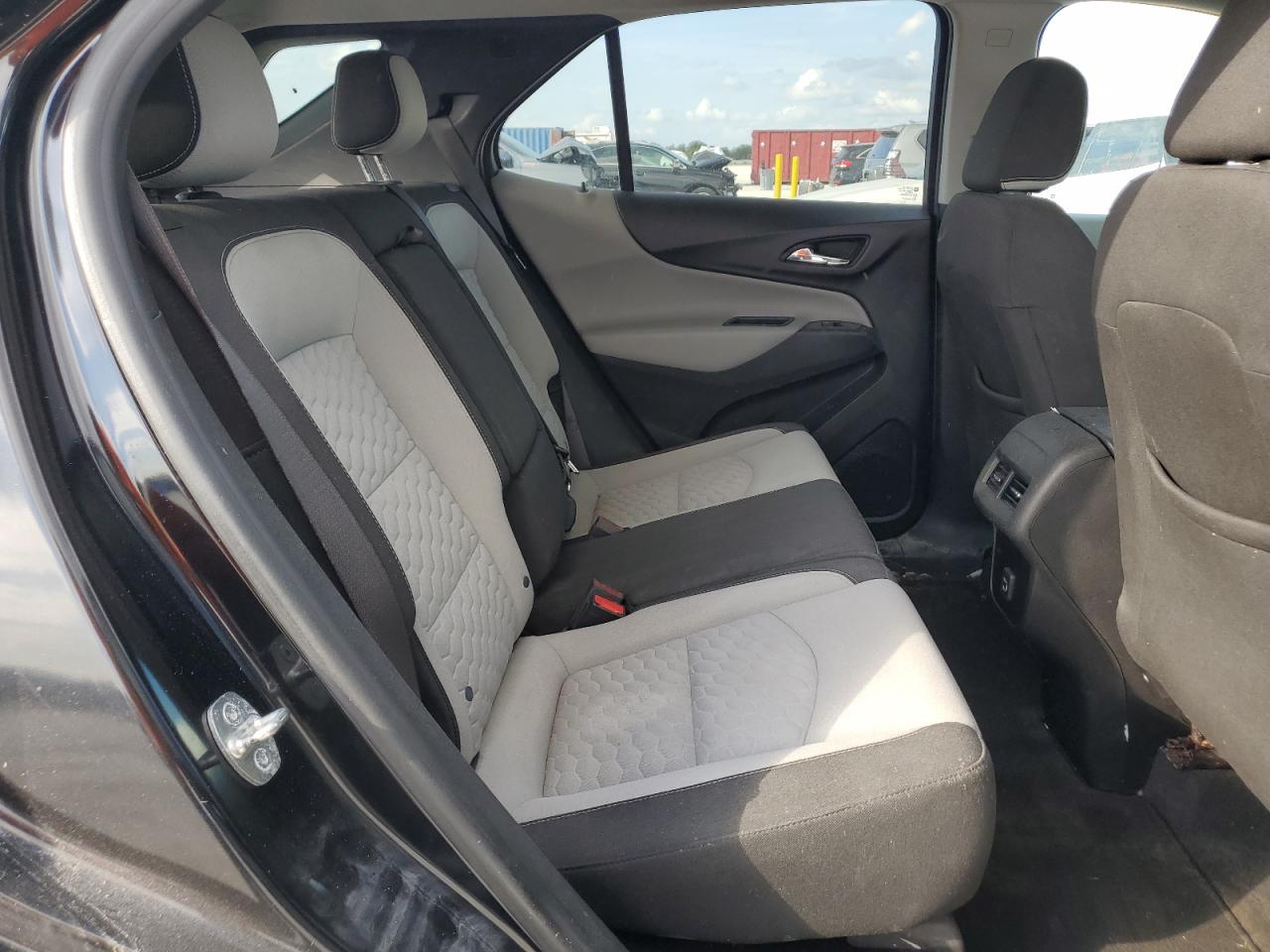 2021 Chevrolet Equinox - Image 10