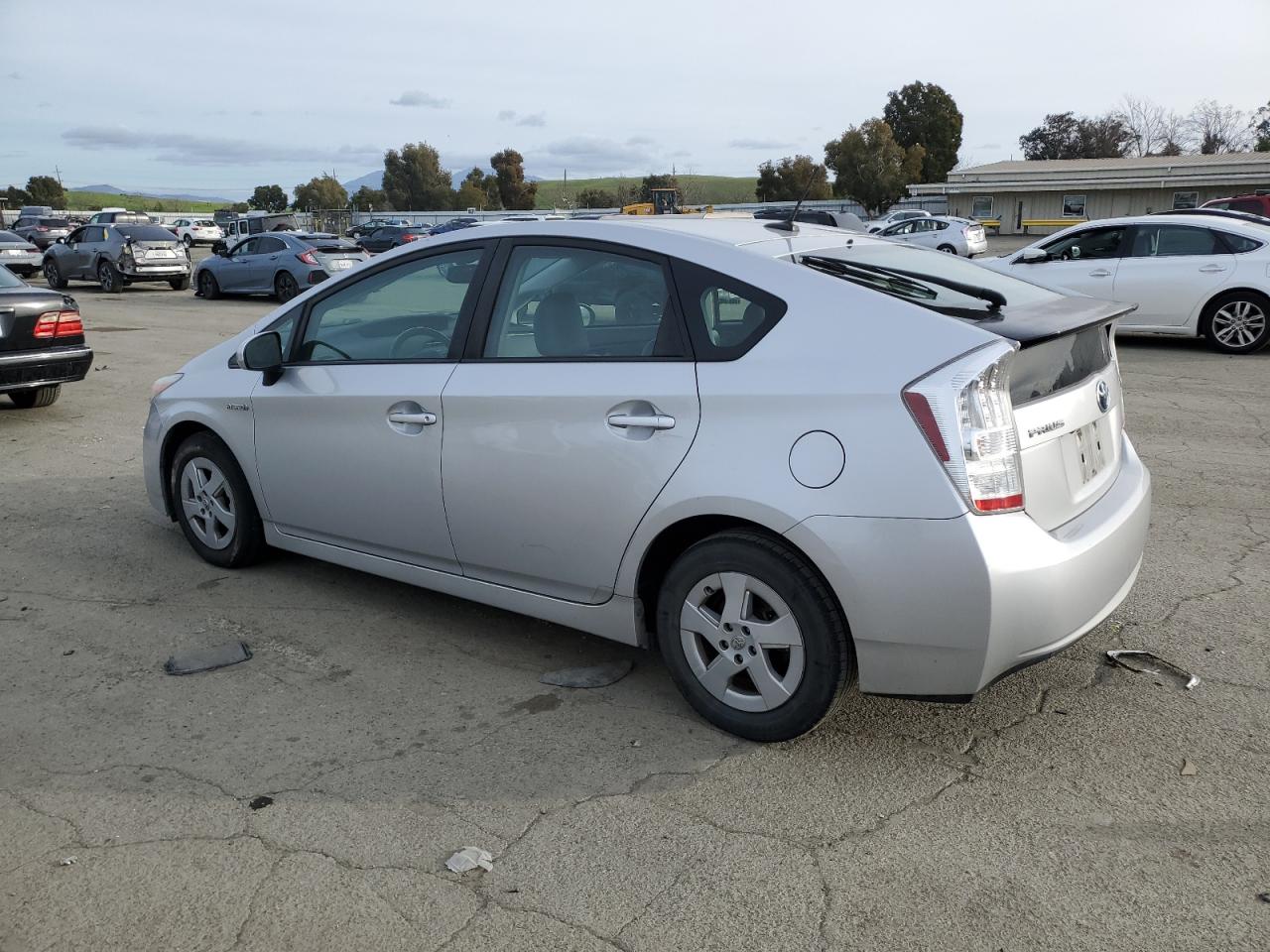 2010 Toyota Prius - Image 2