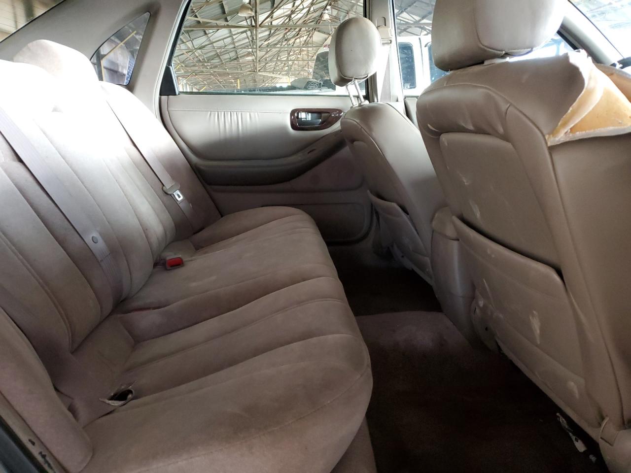 1997 Toyota Avalon - Image 11