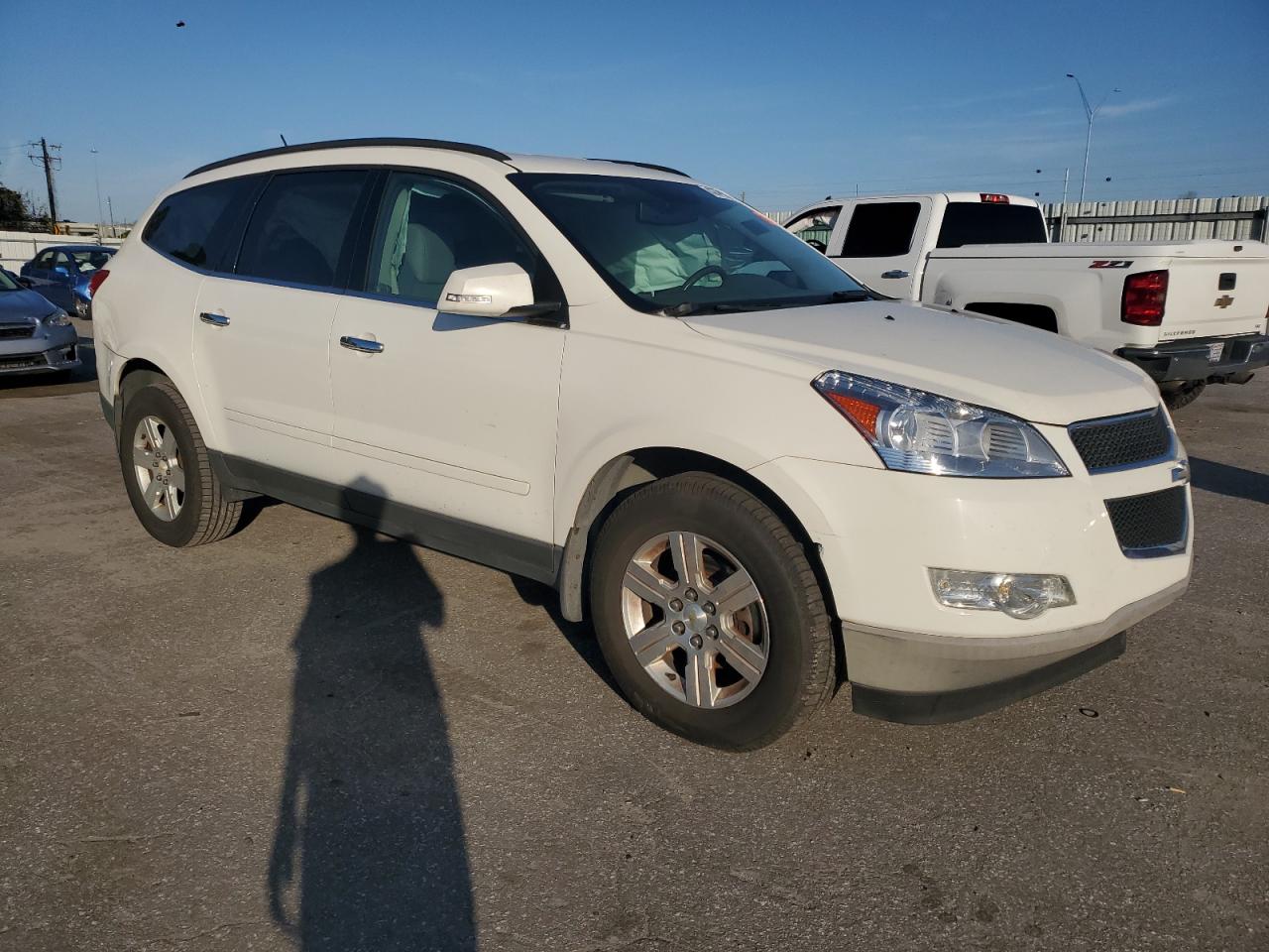 2012 Chevrolet Traverse - Image 4