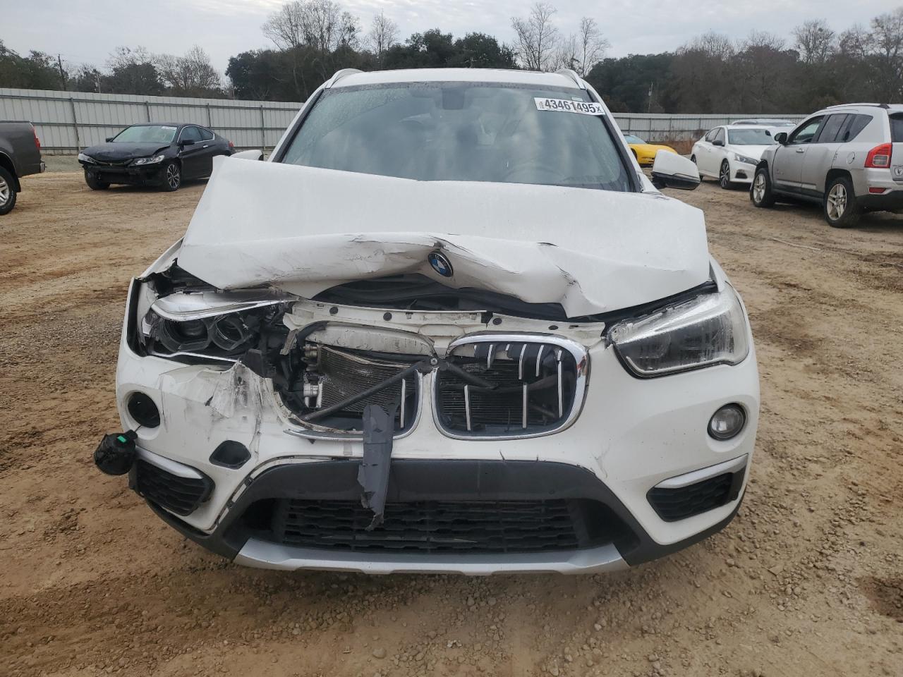 2016 BMW X1 - Image 5