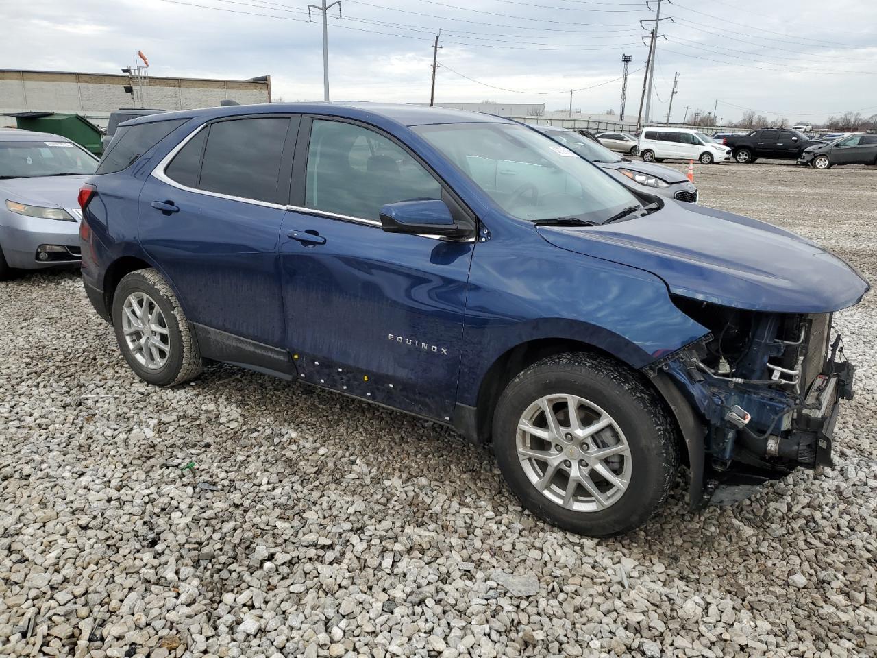 2022 Chevrolet Equinox - Image 4