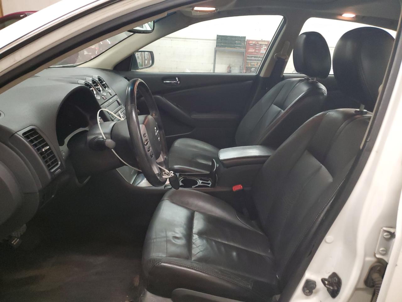 2009 Nissan Altima - Image 7