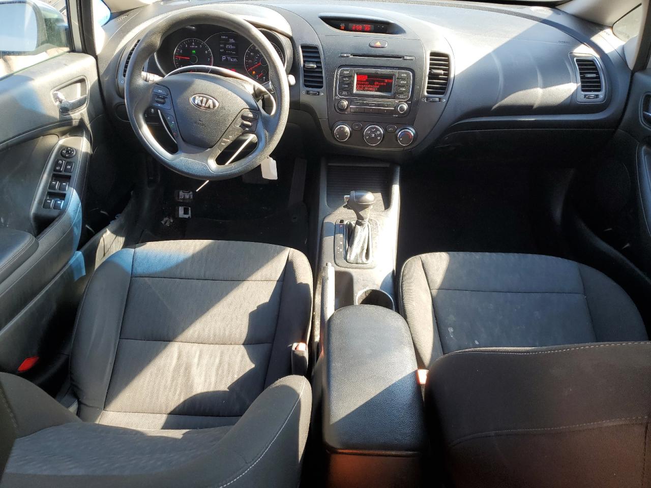2014 Kia Forte - Image 8