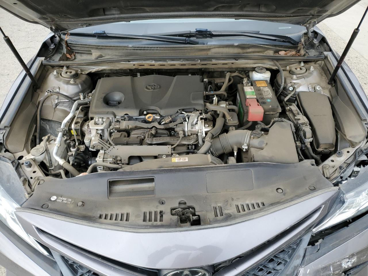 2019 Toyota Camry - Image 11