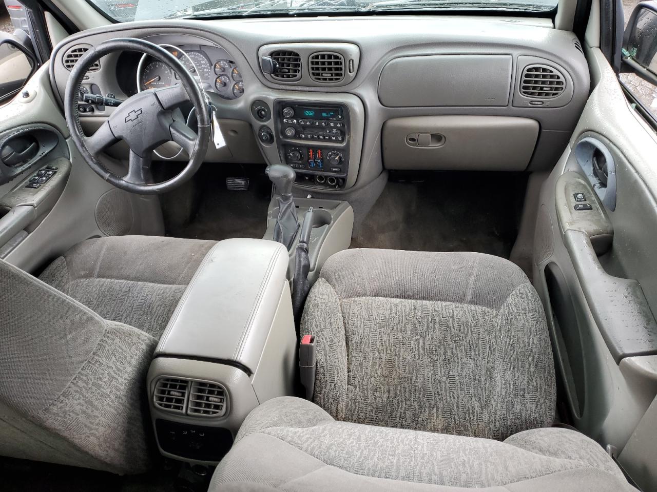 2003 Chevrolet TrailBlazer - Image 8