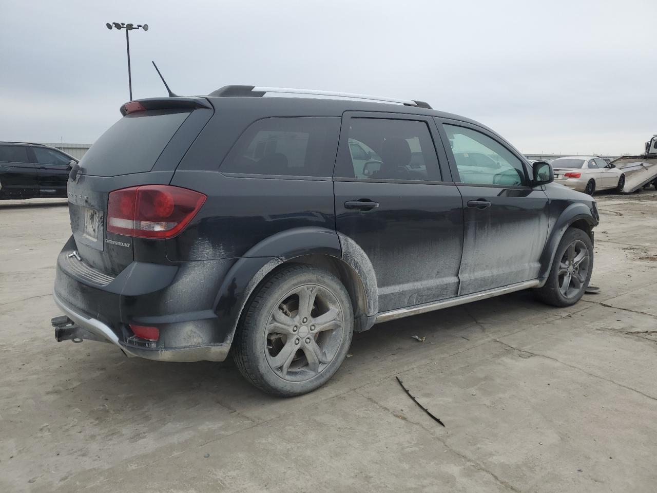 2016 Dodge Journey - Image 3
