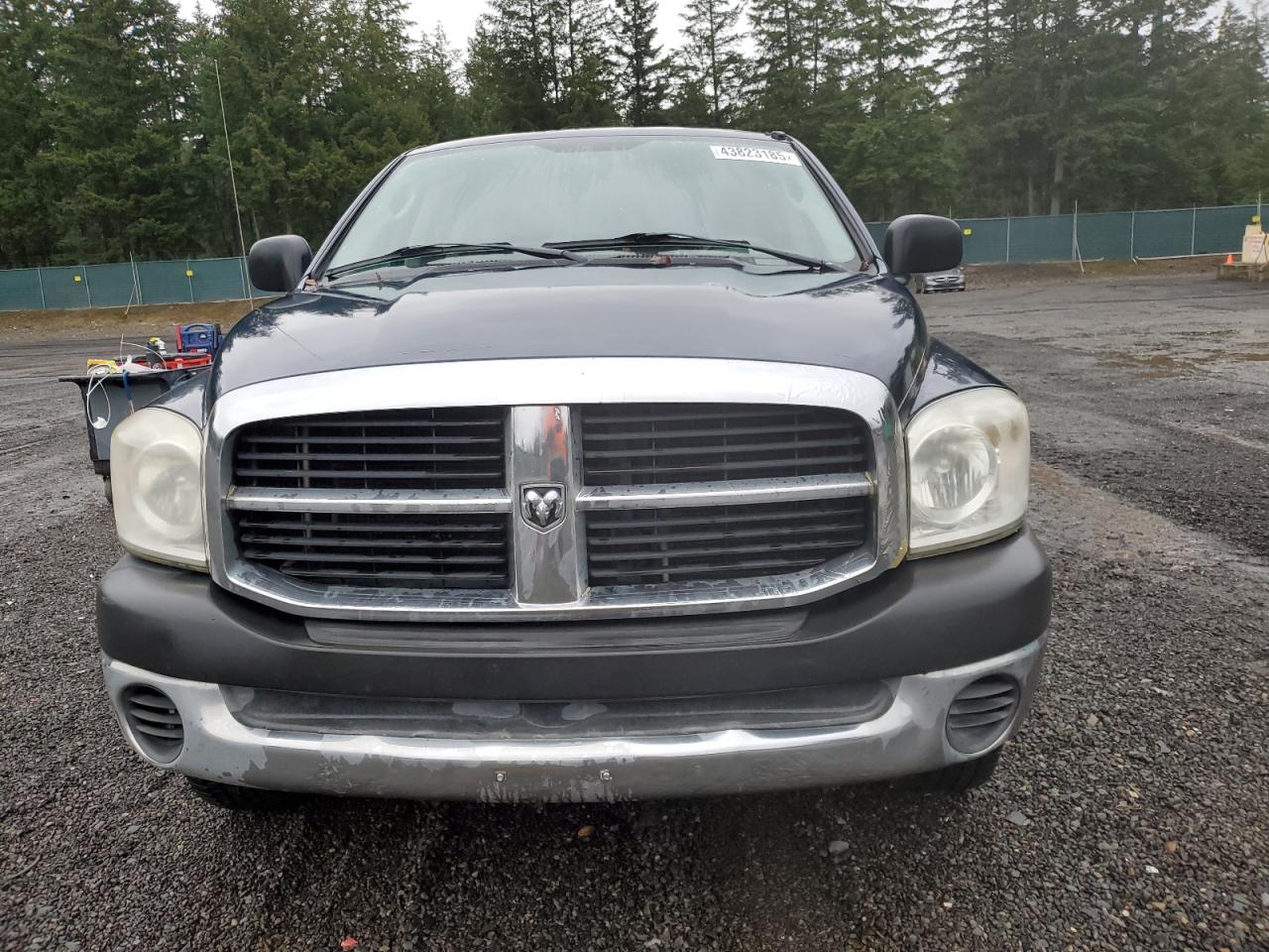 2007 Dodge RAM - Image 5