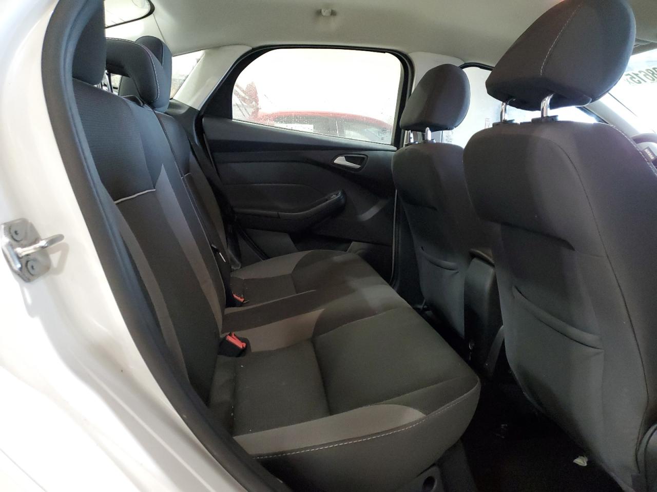 2014 Ford Focus - Image 10