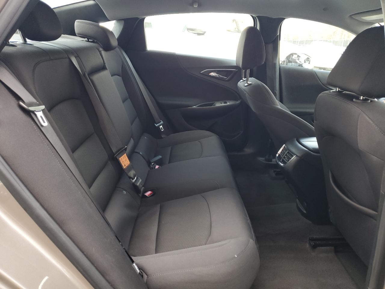 2023 Chevrolet Malibu - Image 10