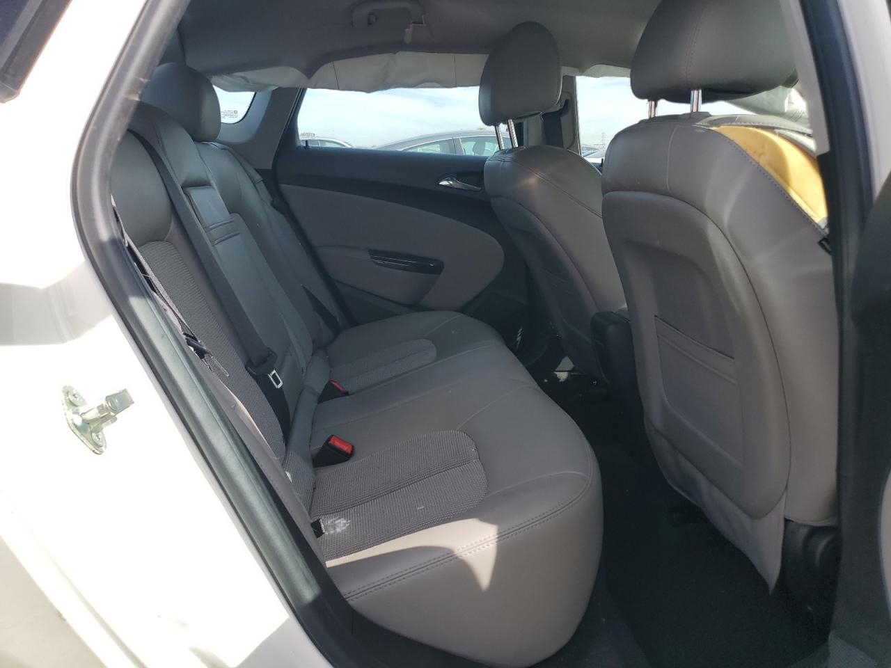2014 Buick Verano - Image 10