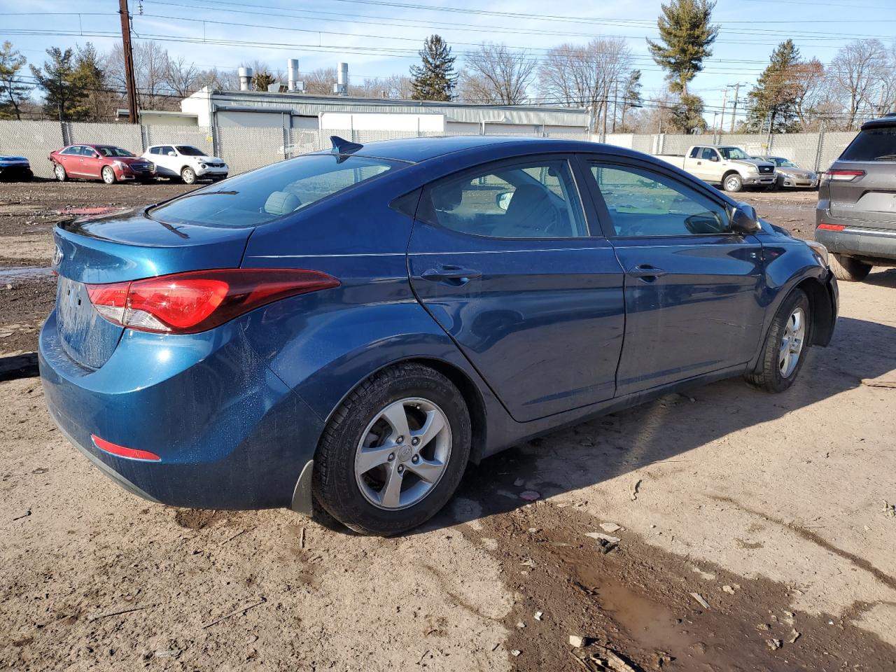2014 Hyundai Elantra - Image 3