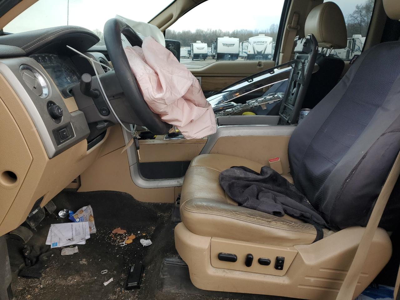 2011 Ford F-150 - Image 7
